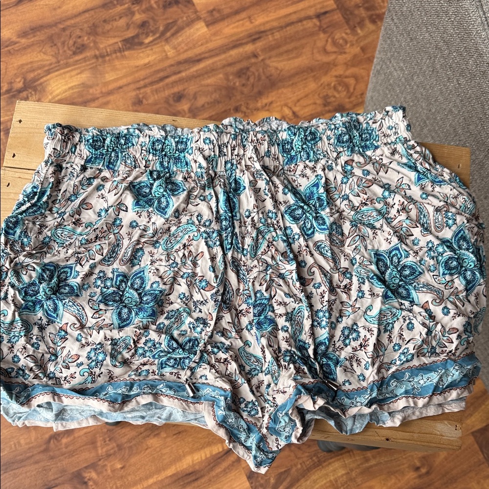 Maurices Blue and Cream Floral High Waist Shorts